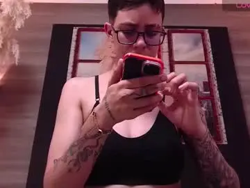 Chaturbate Free Live Porn of eva_monwalker