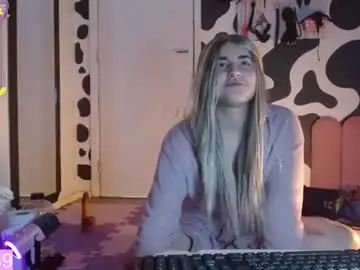Chaturbate Live Sex Cam of hi_elora