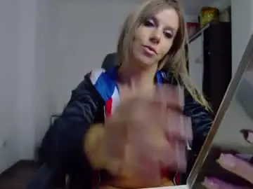 Chaturbate Sex Cam of sellena_angels