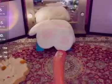 Deepthroat milf cams