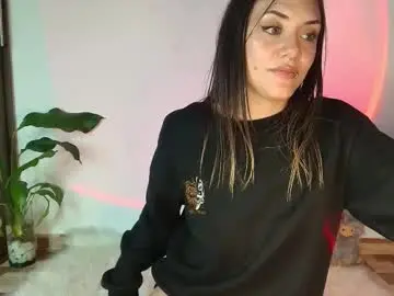 Chaturbate Free Live Porn of isa_laurentt