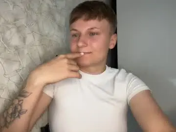 Chaturbate Best live sex cam show of darkwolf_576