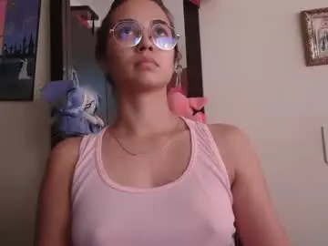 Chaturbate Live Sex of triana_bell
