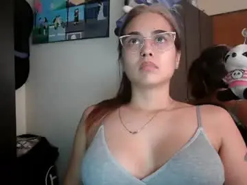 Chaturbate Best live sex cam show of triana_bell