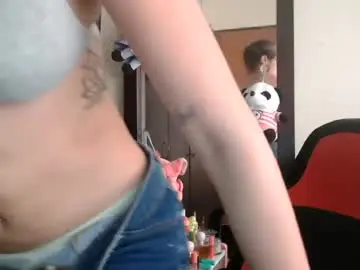 Chaturbate Live Sex Cam of triana_bell