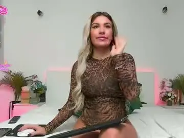 Chaturbate Free Live Porn of zoey_marye