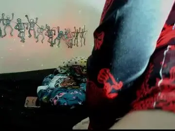 Chaturbate Nude Webcam of whitepearl93