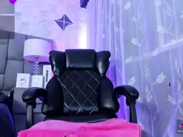 Chaturbate Live Sex Cam of dalaymoore_