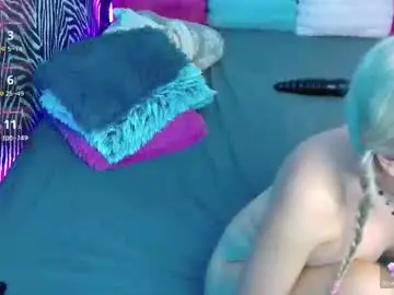 Chaturbate Live Sex Cam of lovelybutterfly
