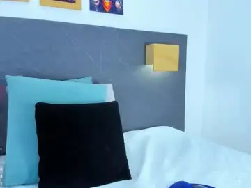 Chaturbate Live Porn of andhrea_vale