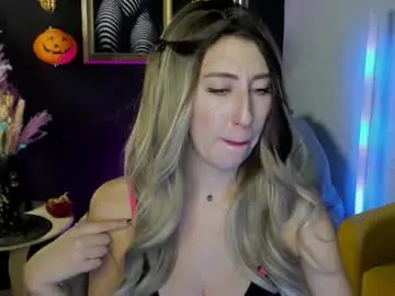 Chaturbate Nude Webcam of lunasnow1