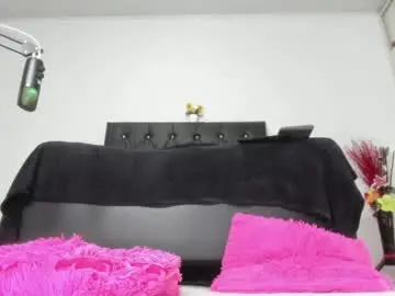 Chaturbate Adult Video Chat of martinaclark