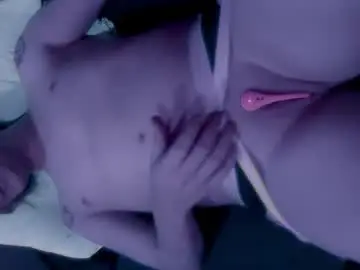 Chaturbate Live Sex Cam of moonless_joy