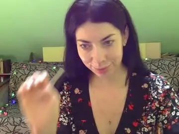 Chaturbate Best live sex cam show of holyynun_