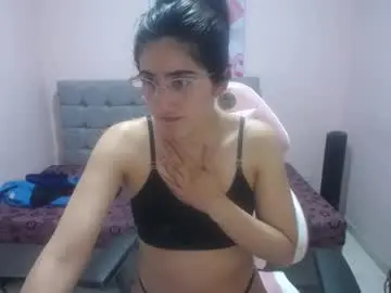 Chaturbate Free Porn Cam of violet_raine_