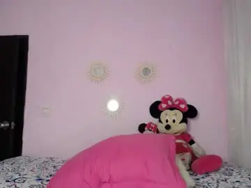 Chaturbate Live Sex Cam of _sexyredhead_