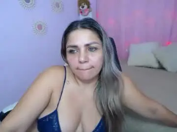 Chaturbate Live Sex Cam of _sexyredhead_