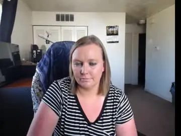 Chaturbate Free Porn Cam of softerpeaches