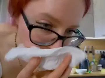 Chaturbate Live Sex of coy_girl_