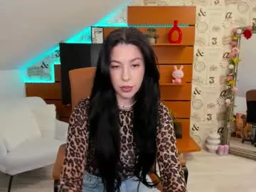 Chaturbate Live Sex Cam of emillytaylor