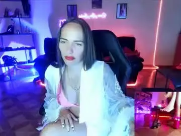 Chaturbate Nude Webcam of monicamaxwell2