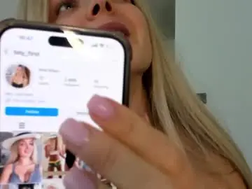 Chaturbate Adult Video Chat of yesonee