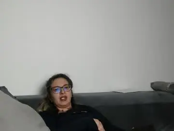 Chaturbate Best live sex cam show of larysalovexxx94