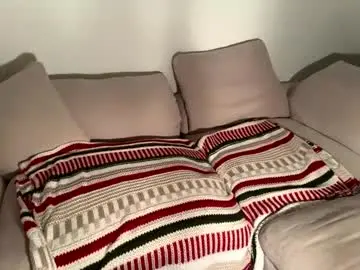 Chaturbate Live Sex Cam of ukraine_ecuador_couple