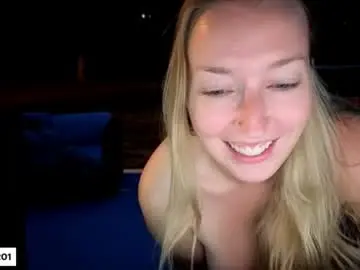 Chaturbate Adult Video Chat of lucyallen4201