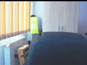 Chaturbate Nude Webcam of wildbea23