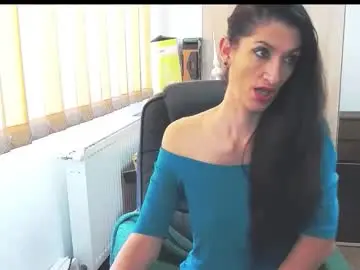 Chaturbate Watch Live Sex Cams of wildbea23