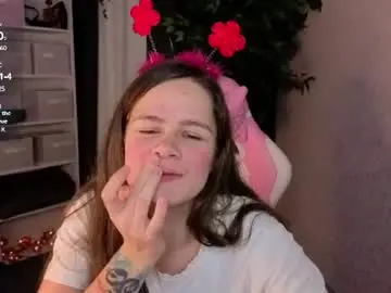 Chaturbate Free Porn Cam of datsi_benson