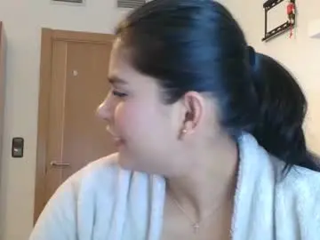 Chaturbate Free Live Porn of emmie_xxx