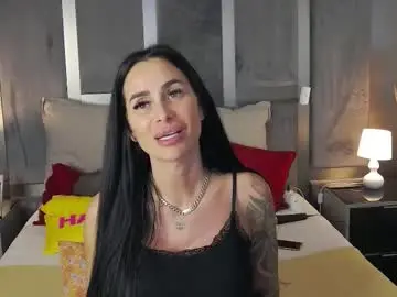 Chaturbate Best live sex cam show of laravoss