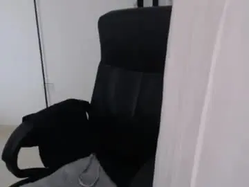 Chaturbate Live Sex of princess_19x
