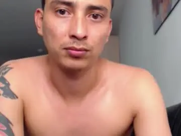 Chaturbate Best live sex cam show of cristal_loverss