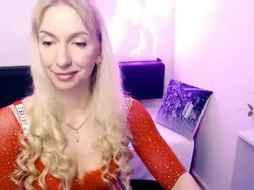 Chaturbate Adult Webcams of cute_smile_shy