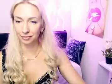 Chaturbate Free Porn Cam of cute_smile_shy