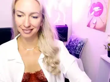 Chaturbate Free Live Porn of cute_smile_shy