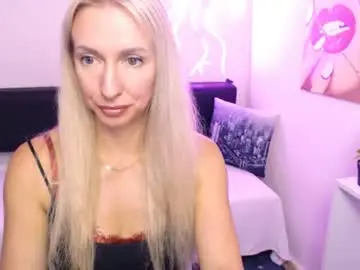 Chaturbate Sex Cam of cute_smile_shy