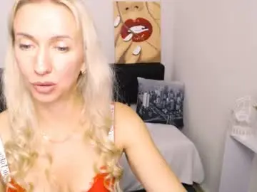 Chaturbate Watch Live Sex Cams of cute_smile_shy