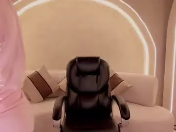 Chaturbate Nude Webcam of lizzhamilton_