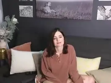 Chaturbate Live Porn of lucy1990xxx