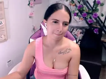 Chaturbate Live Sex Cam of samantha2girl