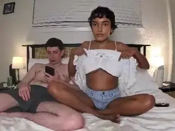 Chaturbate Adult Video Chat of thenaturallovers