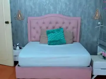 Chaturbate Best live sex cam show of roxy_williamss