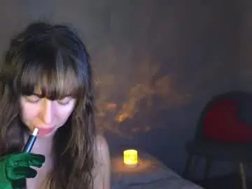 Chaturbate Free Live Porn of maroonaaa