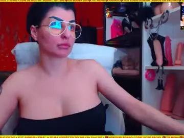 Chaturbate Live Sex of cuminmenowbby