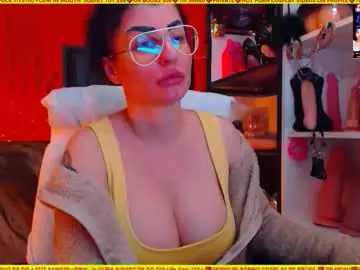 Chaturbate Watch Live Sex Cams of cuminmenowbby