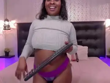 Chaturbate Live Sex of naiaramasson_